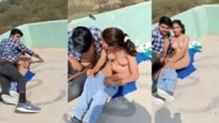 Khule me jodi sex karte pakda padosi hot